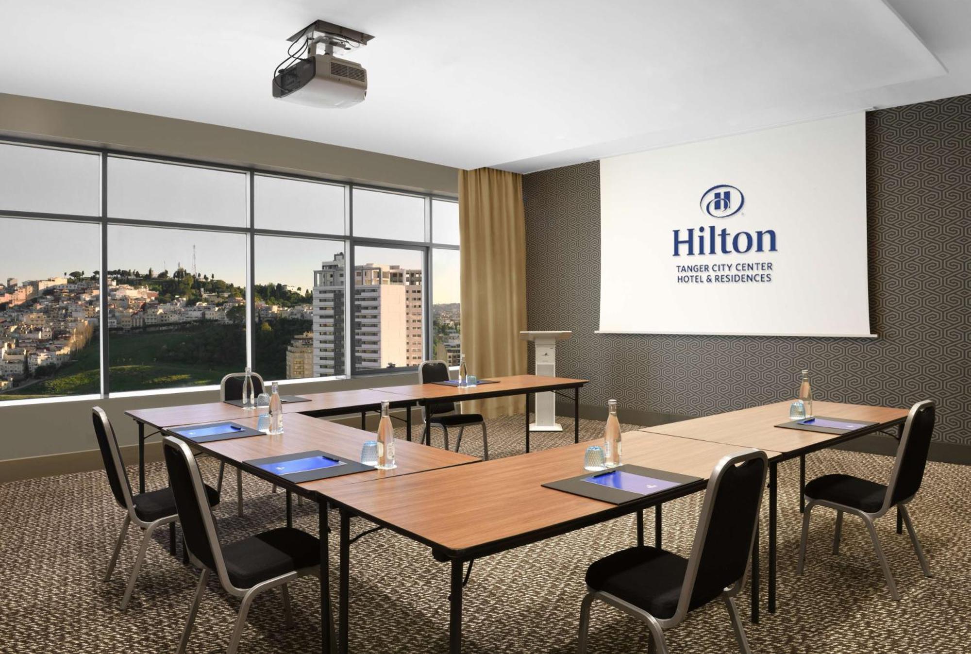 Hilton Tanger City Center Екстер'єр фото Meeting room