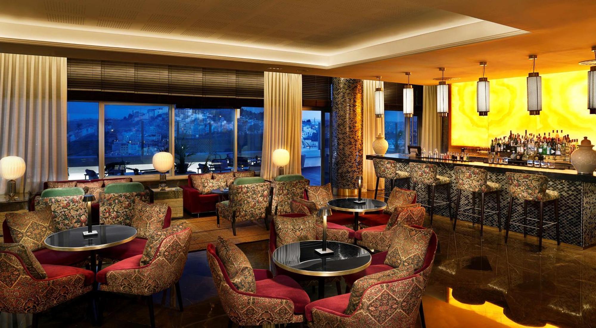 Hilton Tanger City Center Екстер'єр фото The bar at the Mandarin Oriental, Munich