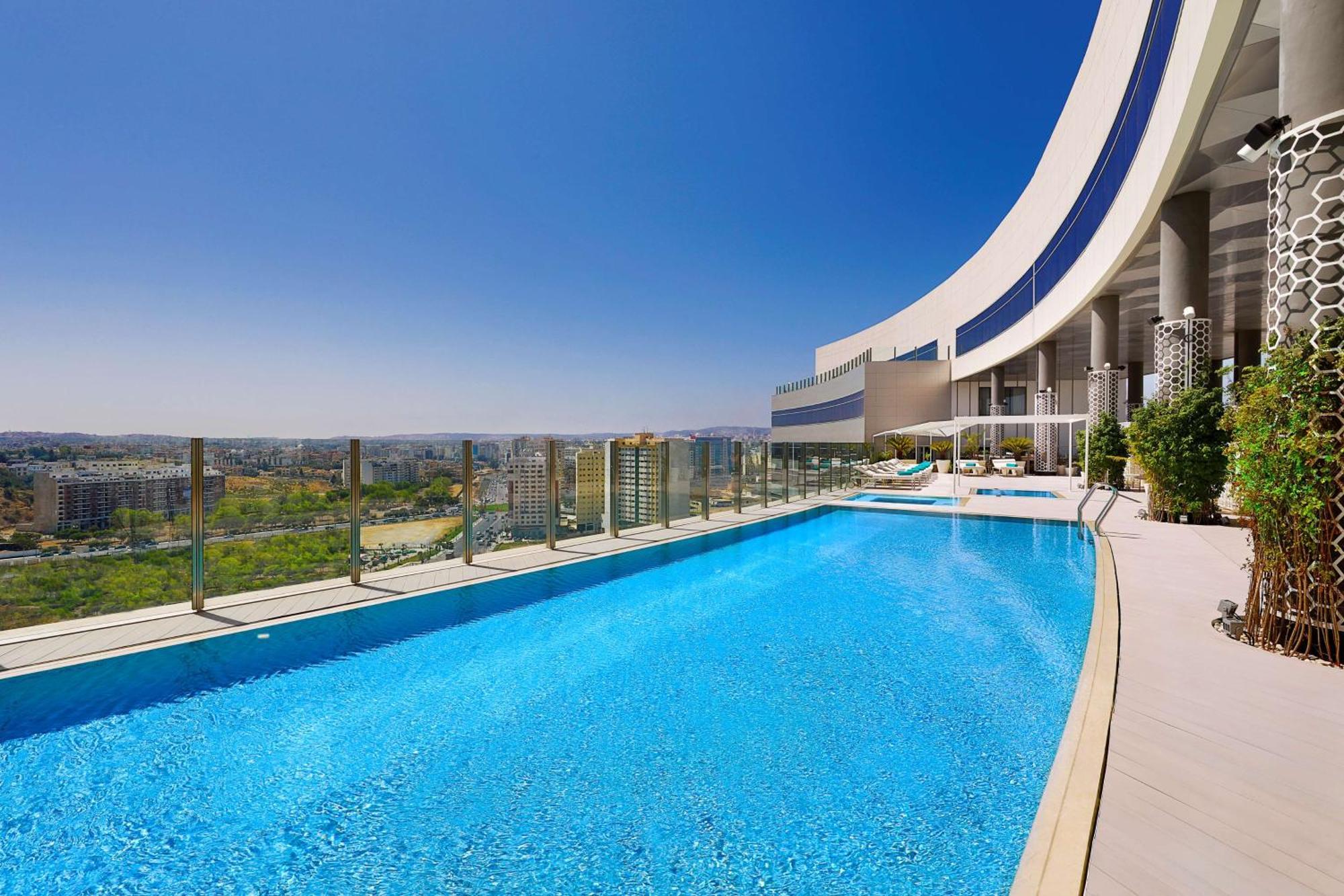 Hilton Tanger City Center Екстер'єр фото Skyline Residences