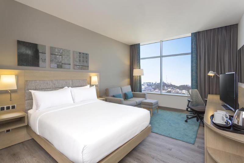 Hilton Tanger City Center Екстер'єр фото A typical guest room at the Hilton Garden Inn