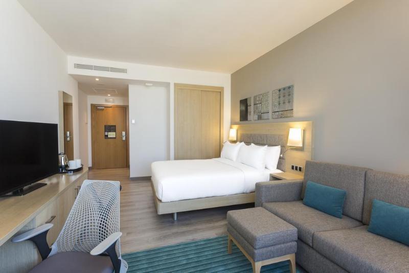Hilton Tanger City Center Екстер'єр фото A room at the hotel